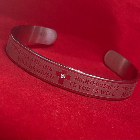 Religious Cuff Bracelet Matthew 6:33 Bible Verse - Picture 5 of 6
